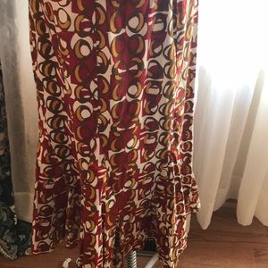 Red print swing skirt